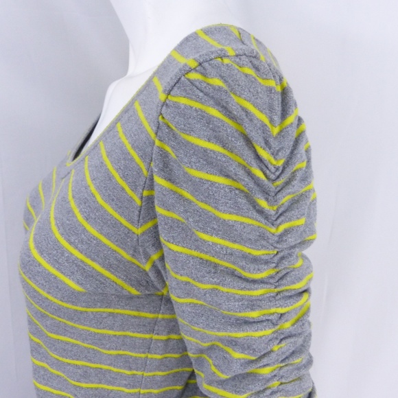 Anthropologie  Large Dolan Scrunch Top Yellow Gray - Picture 3 of 8